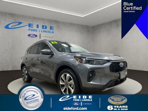 Certified 2025 Ford Escape Platinum AWD/4WD image 1