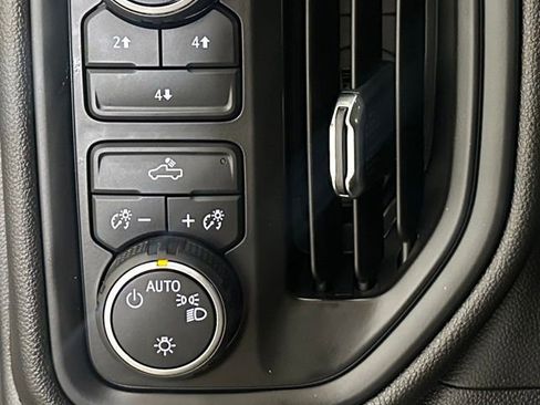 Certified 2024 Chevrolet Silverado 2500 Custom w/ Custom Convenience Package image 10