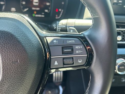 Certified 2025 Honda Civic Sport Touring image 30