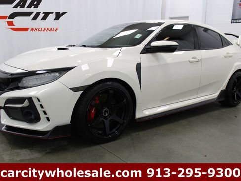 Used 2021 Honda Civic Type R image 1