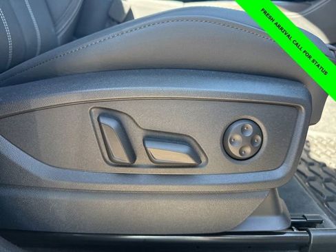 Used 2023 Audi Q5 e Prestige w/ Prestige Package AWD/4WD image 23