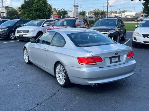 Used 2010 BMW 328i Coupe RWD image 8