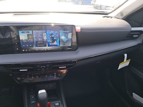 New 2026 Nissan Kicks SR w/ Cold Weather Package image 20