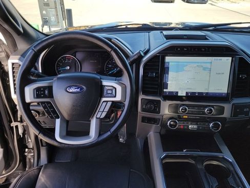 Certified 2022 Ford F350 Lariat w/ Lariat Value Package image 10