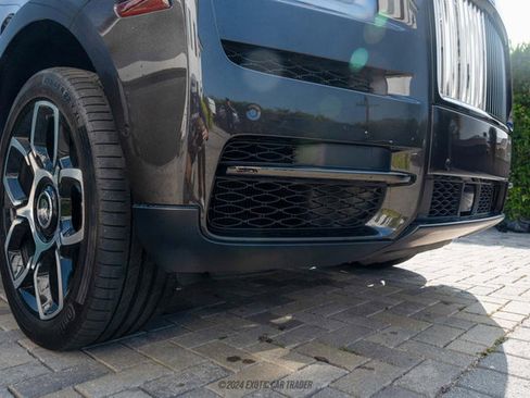 Used 2020 Rolls-Royce Cullinan Black Badge image 82