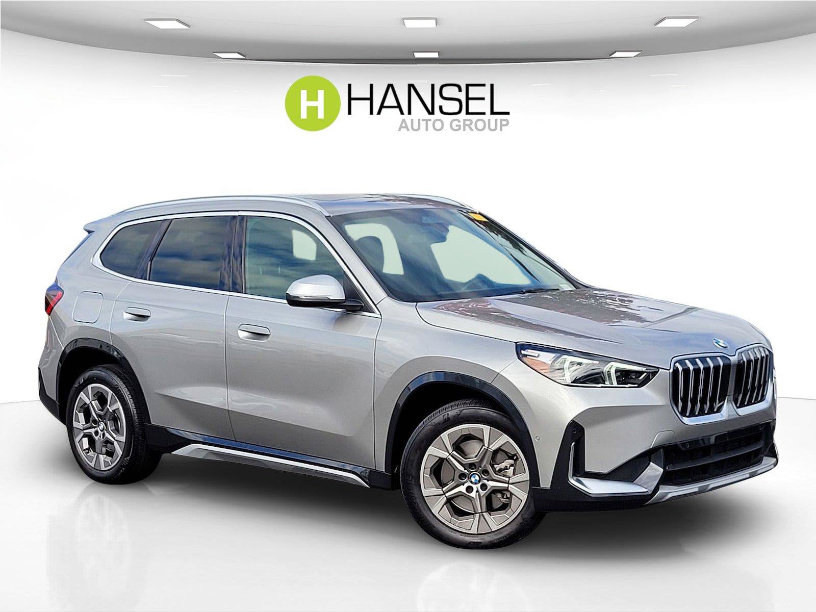 Used 2023 BMW X1 xDrive28i w/ Convenience Package AWD/4WD image 1