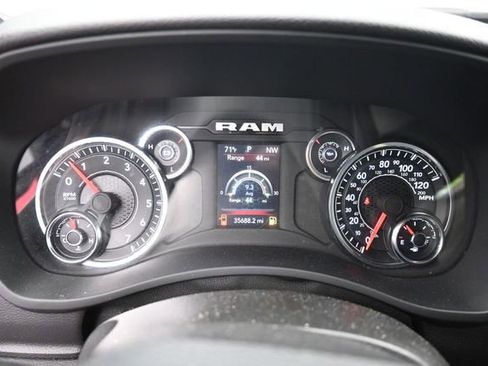 Used 2024 RAM 2500 Big Horn w/ Bed Utility Group AWD/4WD image 17