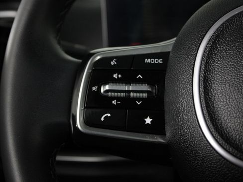 Used 2024 Kia Sorento S w/ Panoramic Sunroof Package FWD image 26