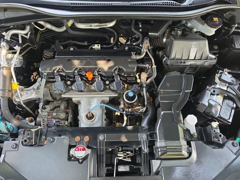 Used 2021 Honda HR-V LX image 14