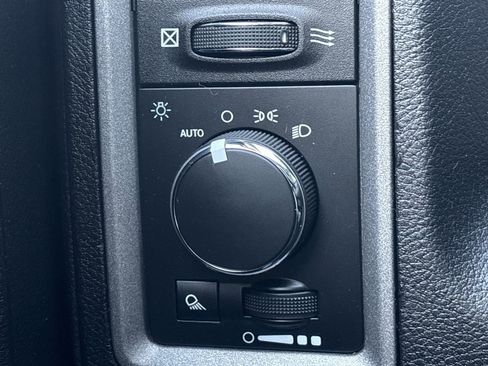 Used 2017 RAM 1500 Tradesman w/ Popular Equipment Group image 19