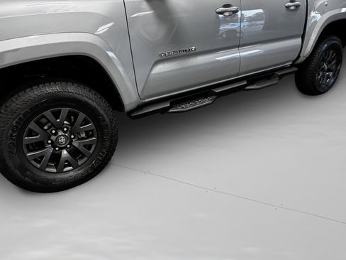 Used 2021 Toyota Tacoma SR5 image 39