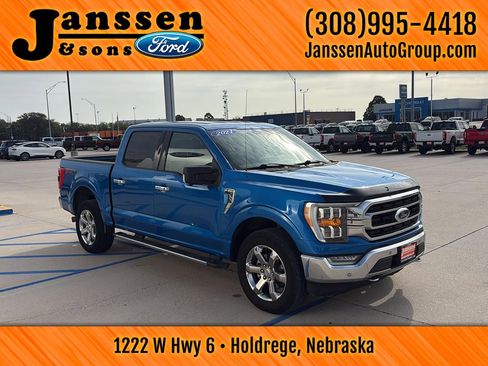 Used 2021 Ford F150 XLT w/ Equipment Group 302A High AWD/4WD image 4