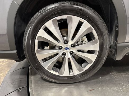 Used 2021 Subaru Ascent Limited w/ Technology Package AWD/4WD image 2