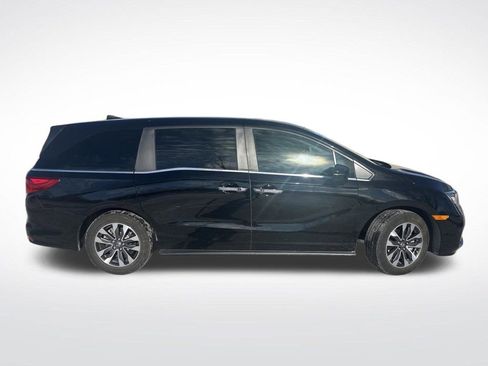 Used 2024 Honda Odyssey EX-L image 2