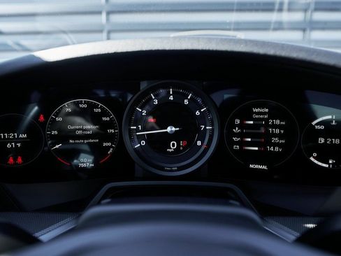 Used 2024 Porsche 911 Carrera S w/ Sport Package image 50