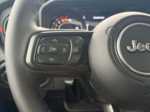 New 2026 Jeep Wrangler Unlimited Rubicon w/ Whitecap Package image 13