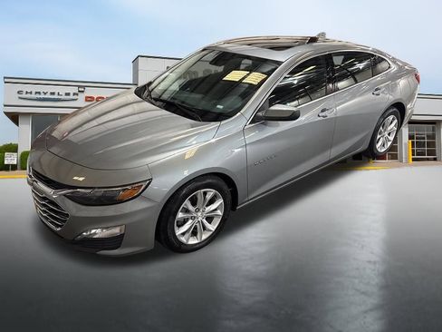 Used 2023 Chevrolet Malibu LT image 9