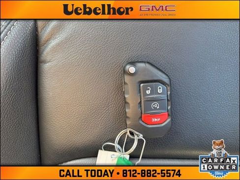 Used 2022 Jeep Wrangler Unlimited Sahara w/ Cold Weather Group image 33