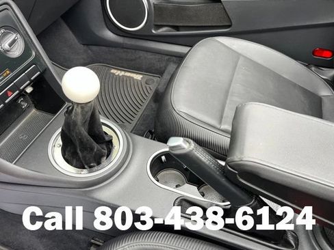 Used 2013 Volkswagen Beetle 2.0T FWD image 24