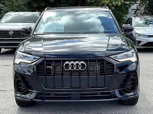 New 2025 Audi Q3 2.0T Premium image 10