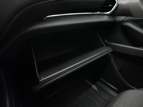 Used 2023 Chevrolet Traverse LT w/ LPO, Floor Liner Package AWD/4WD image 31