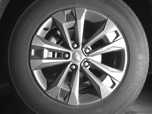 Used 2025 Chevrolet Equinox LT image 12