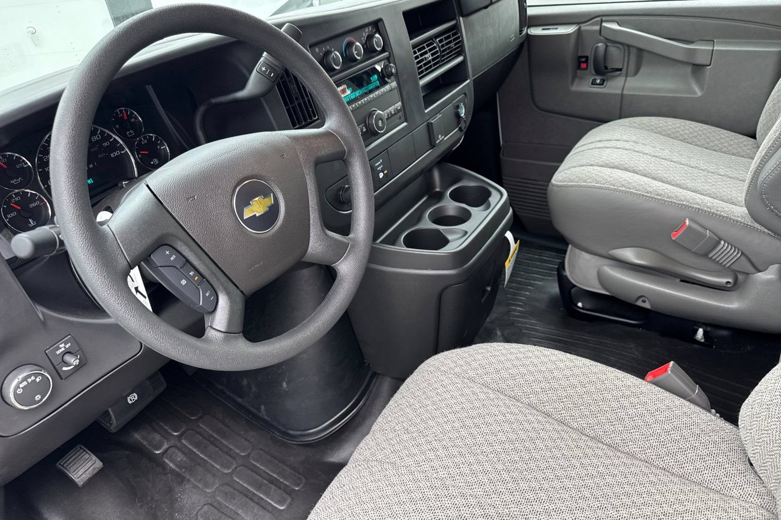 New 2026 Chevrolet Express 2500 Extended w/ Driver Convenience Package RWD image 11