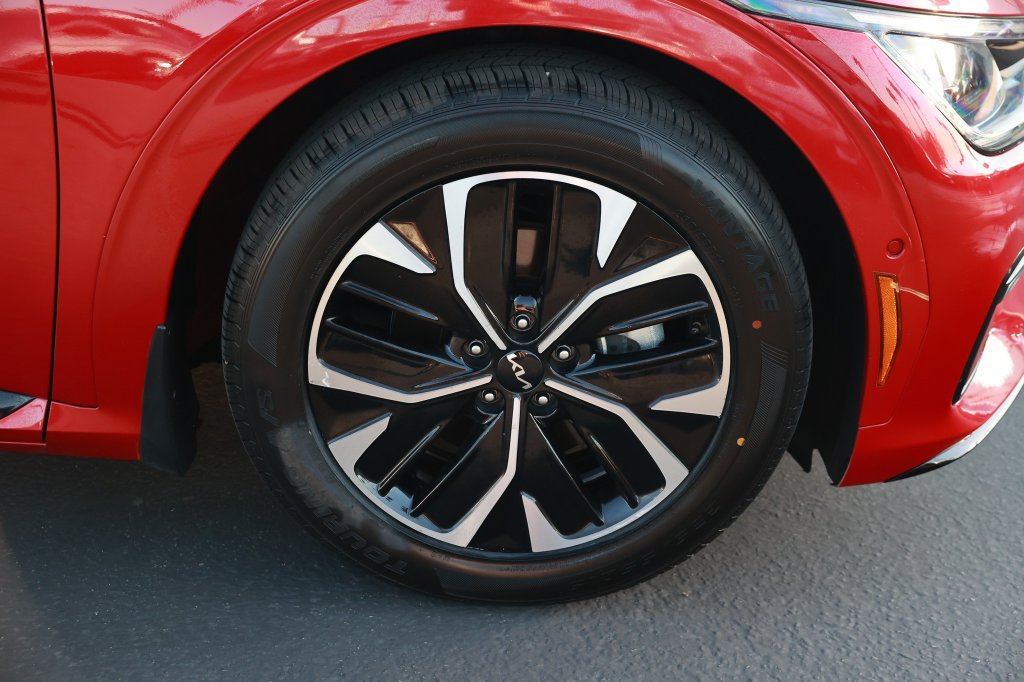 Used 2023 Kia EV6 GT-Line RWD image 10
