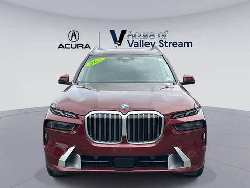 Used 2025 BMW X7 xDrive40i AWD/4WD image 2
