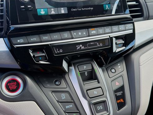 New 2026 Honda Odyssey EX-L image 14