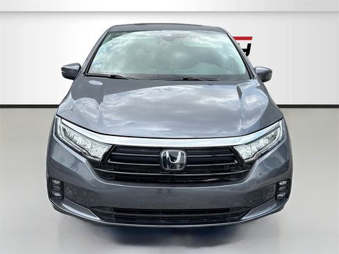 Used 2024 Honda Odyssey EX-L image 2