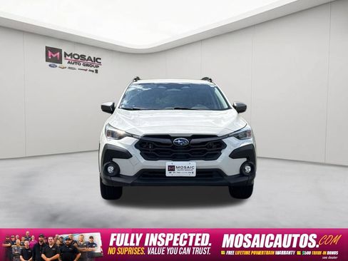 Used 2024 Subaru Crosstrek 2.0i Premium AWD/4WD image 2