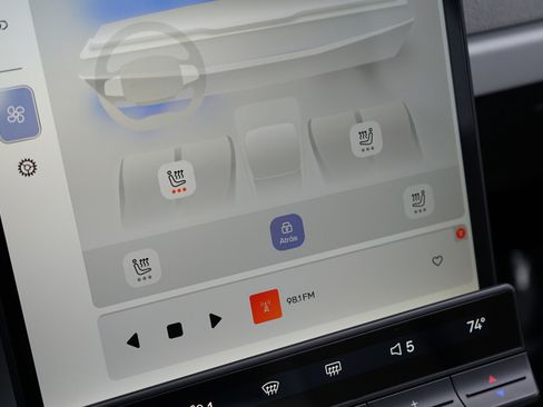 Used 2023 Fisker Ocean One image 34