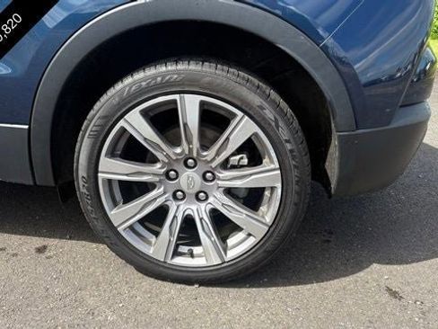 Used 2019 Cadillac XT4 Premium Luxury AWD/4WD image 3