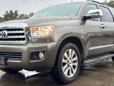 Used 2008 Toyota Sequoia Limited image 3