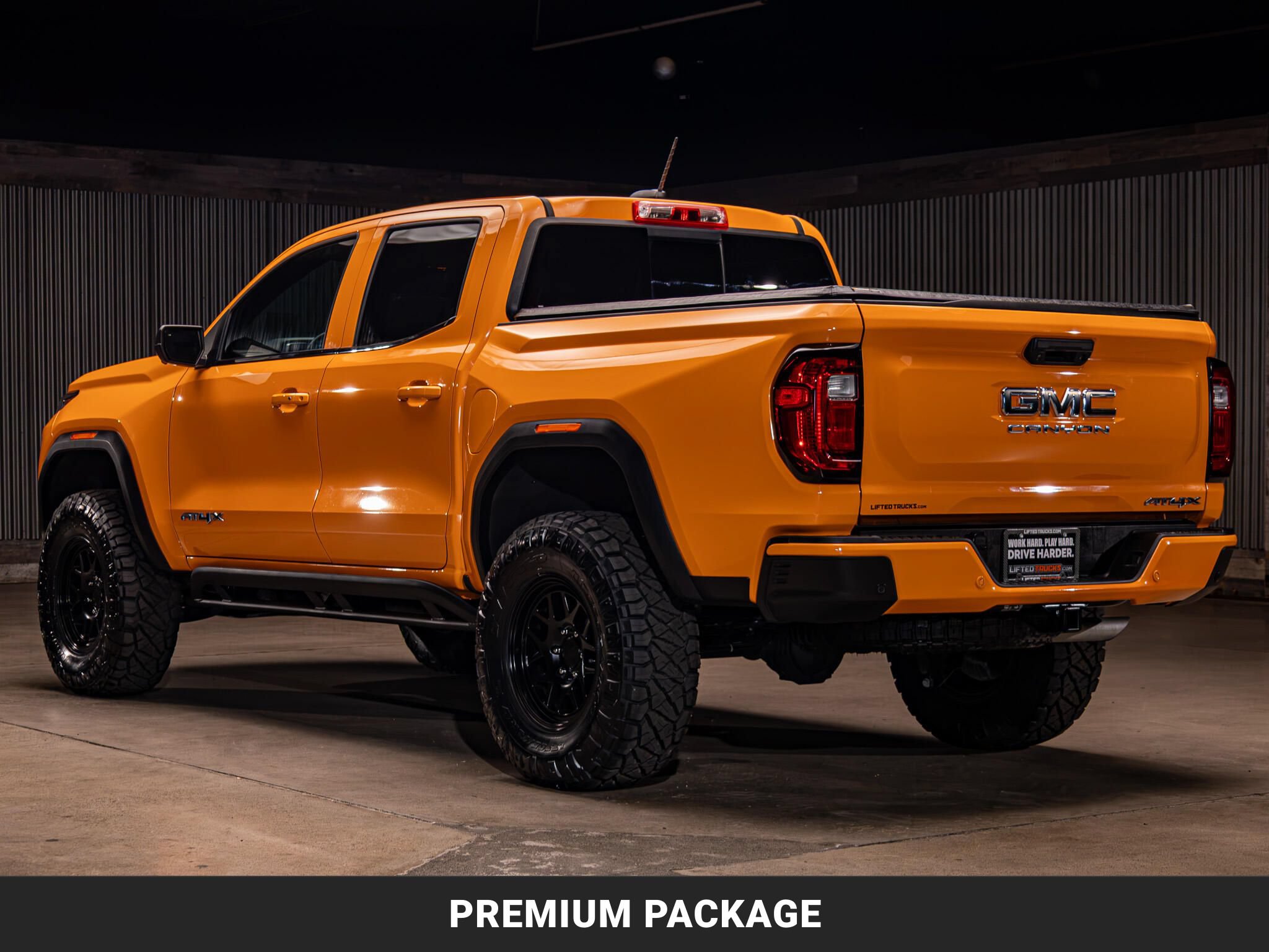 Used 2025 GMC Canyon AT4 w/ AT4X Package AWD/4WD image 7
