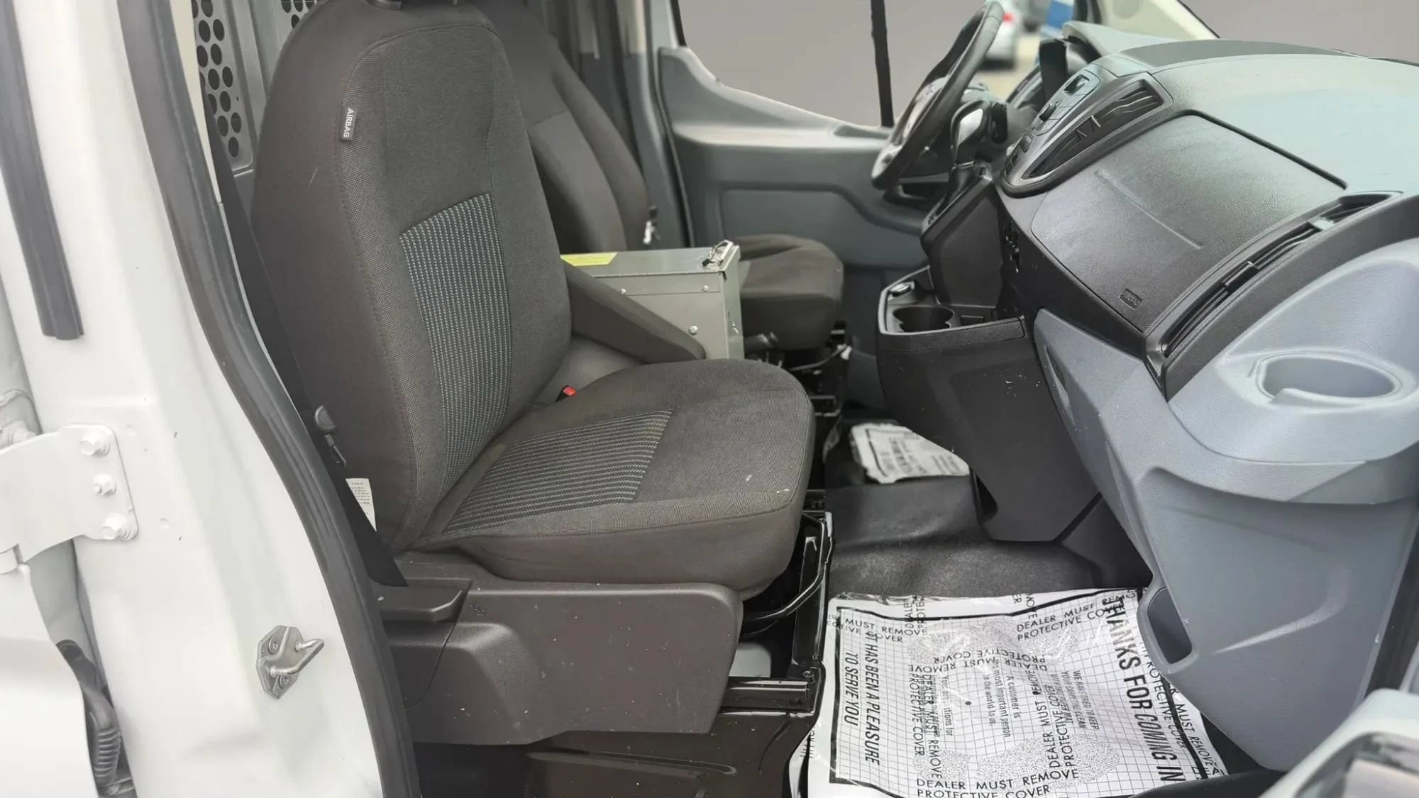 Used 2019 Ford Transit 150 130 Low Roof RWD image 14