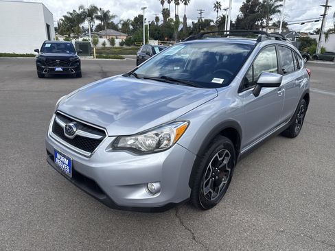Used 2015 Subaru Crosstrek 2.0i Premium w/ Moonroof Package image 9