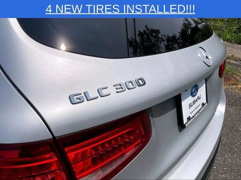 Used 2017 Mercedes-Benz GLC 300 4MATIC image 8