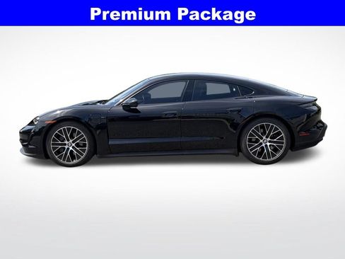 Used 2021 Porsche Taycan RWD image 5