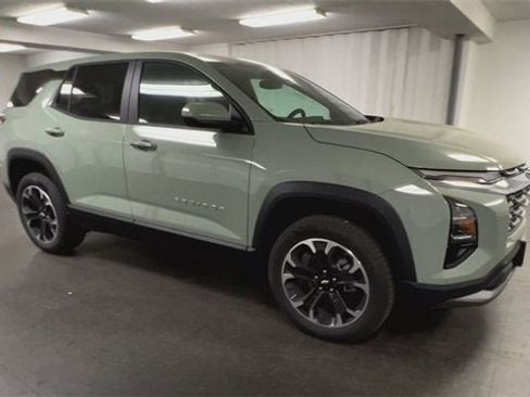 New 2026 Chevrolet Equinox LT w/ Convenience Package II image 2