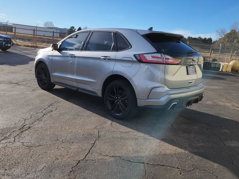 Certified 2022 Ford Edge ST w/ Equipment Group 401A image 9