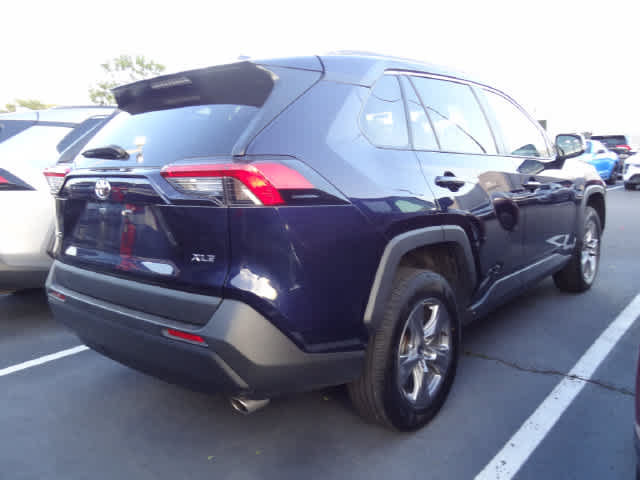 Used 2024 Toyota RAV4 XLE FWD image 4
