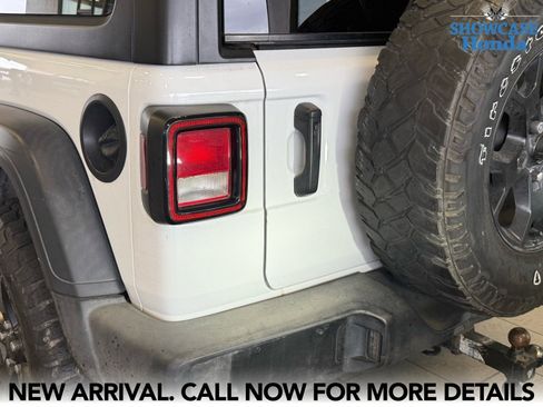 Used 2023 Jeep Wrangler Unlimited Sport image 10