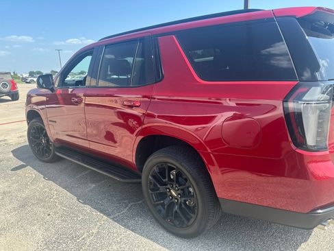 Used 2026 Chevrolet Tahoe RST w/ Comfort Package AWD/4WD image 3