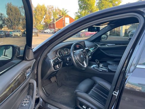 Used 2019 BMW 540i 540i w/ Convenience Package image 12