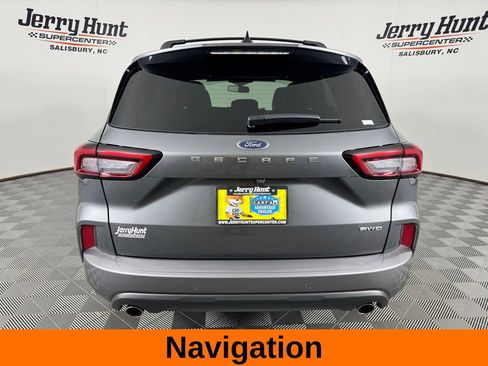 Used 2024 Ford Escape ST-Line Elite w/ Premium Technology Package AWD/4WD image 8