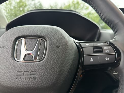 Used 2024 Honda CR-V EX-L image 10