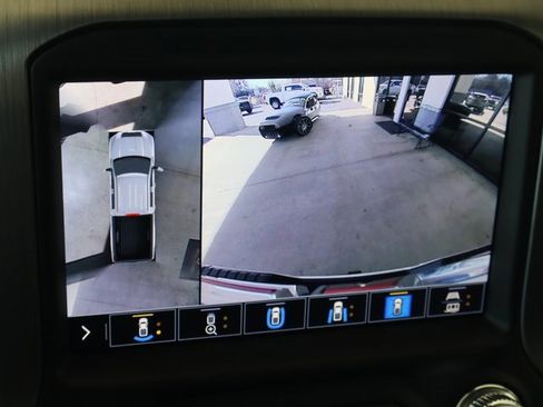 Used 2022 GMC Sierra 2500 Denali image 39