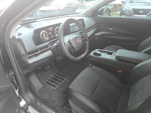 Certified 2023 Nissan Ariya AWD image 15